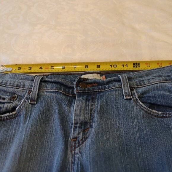 Levi's Curvy Fit Boot Leg Denim Blue Jeans Size 12 - Picture 12 of 16
